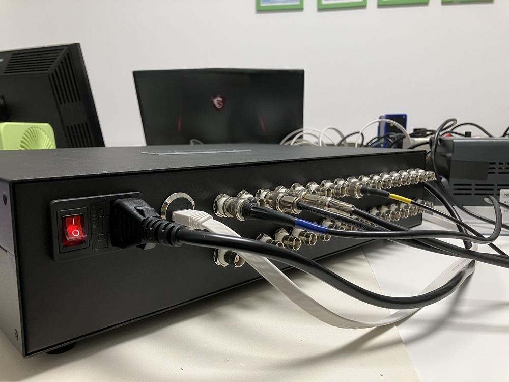 AU-T 在线监测系统