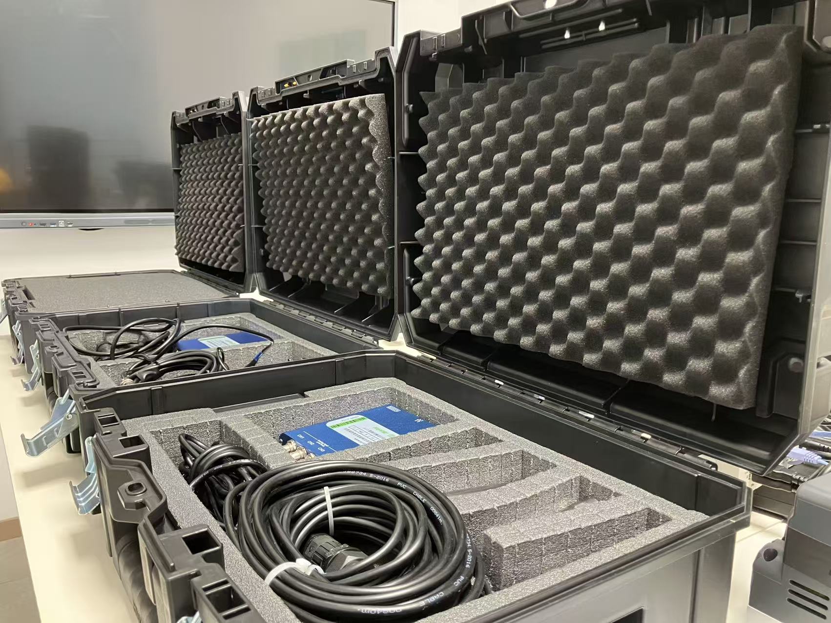 AU-P 便携振动分析仪